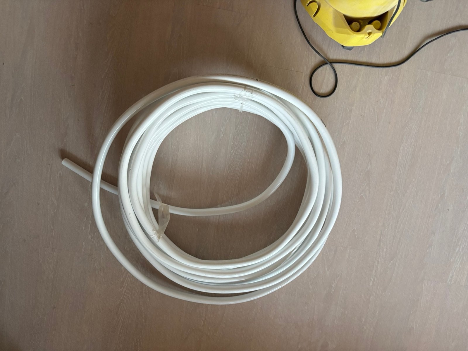 Bonfix flexibele leiding 25mm, Doe-het-zelf en Verbouw, Buizen en Afvoer, Ophalen, Overige materialen, 6 meter of meer, Overige typen