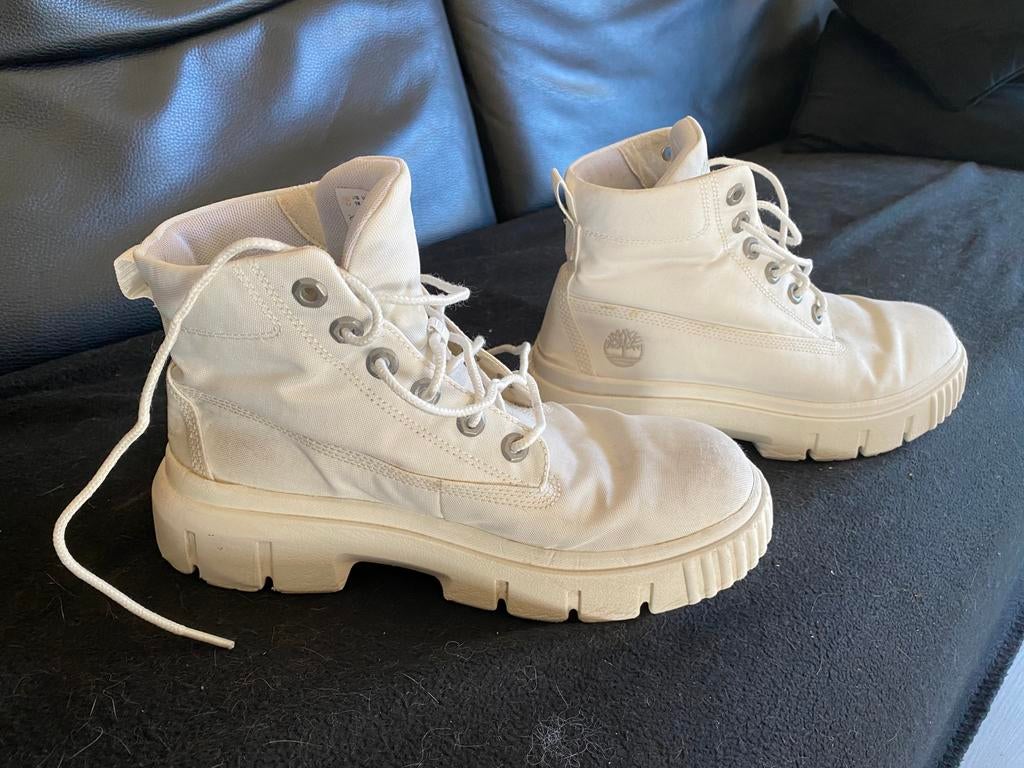 TIMBERLANDS maat 40, Kleding | Dames, Schoenen, Ophalen, Wit, Sneakers of Gympen, Gedragen