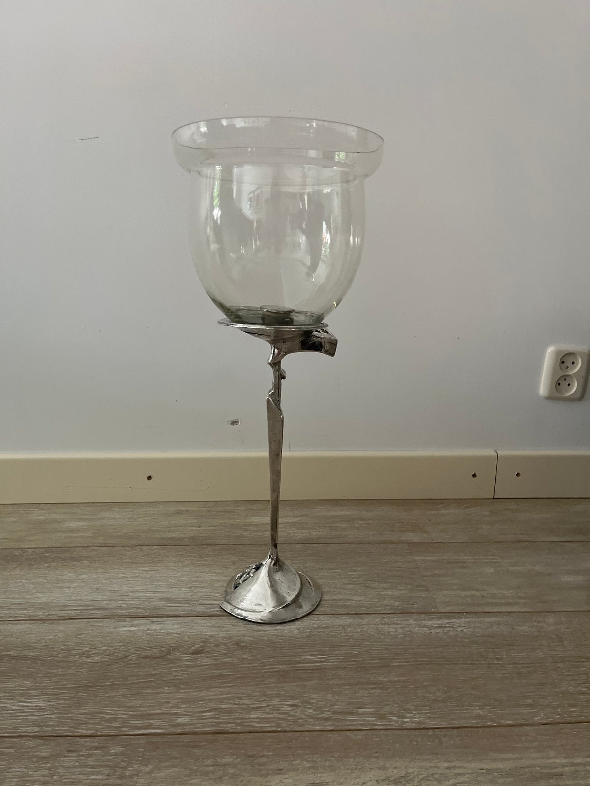 Unieke glazen windlicht met zilverkleurige voet, Ophalen, Zilver
