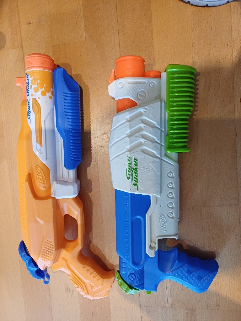 2 Nerf super soaker waterpistolen, Ophalen of Verzenden, Gebruikt