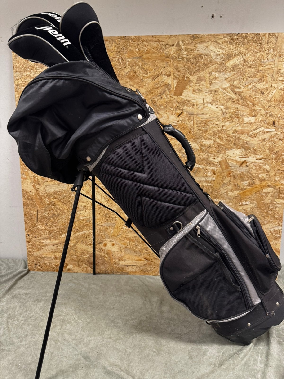 Complete Penn Golfset inclusief Luxe Standbag - ReK4, Set, Zo goed als nieuw, X, Ophalen
