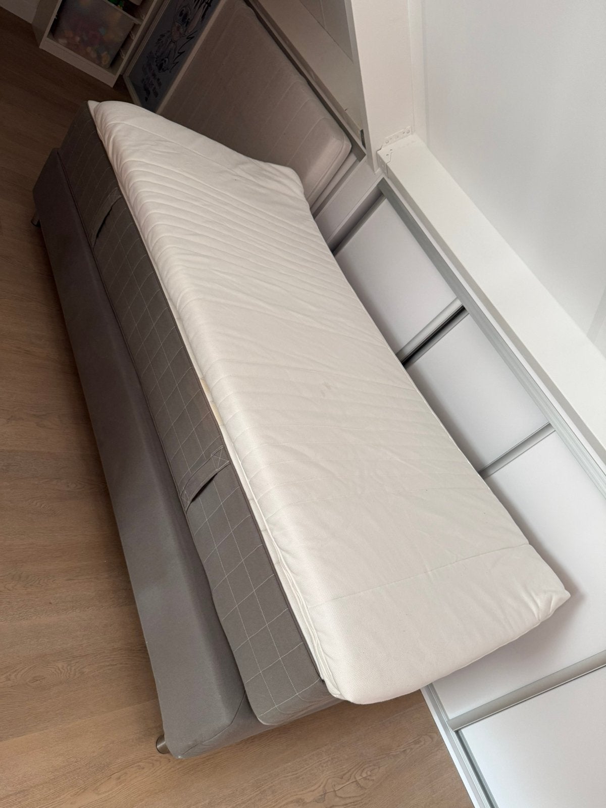 Eenpersoons boxspring bed, Ophalen, 90 cm, Eenpersoons, Zo goed als nieuw