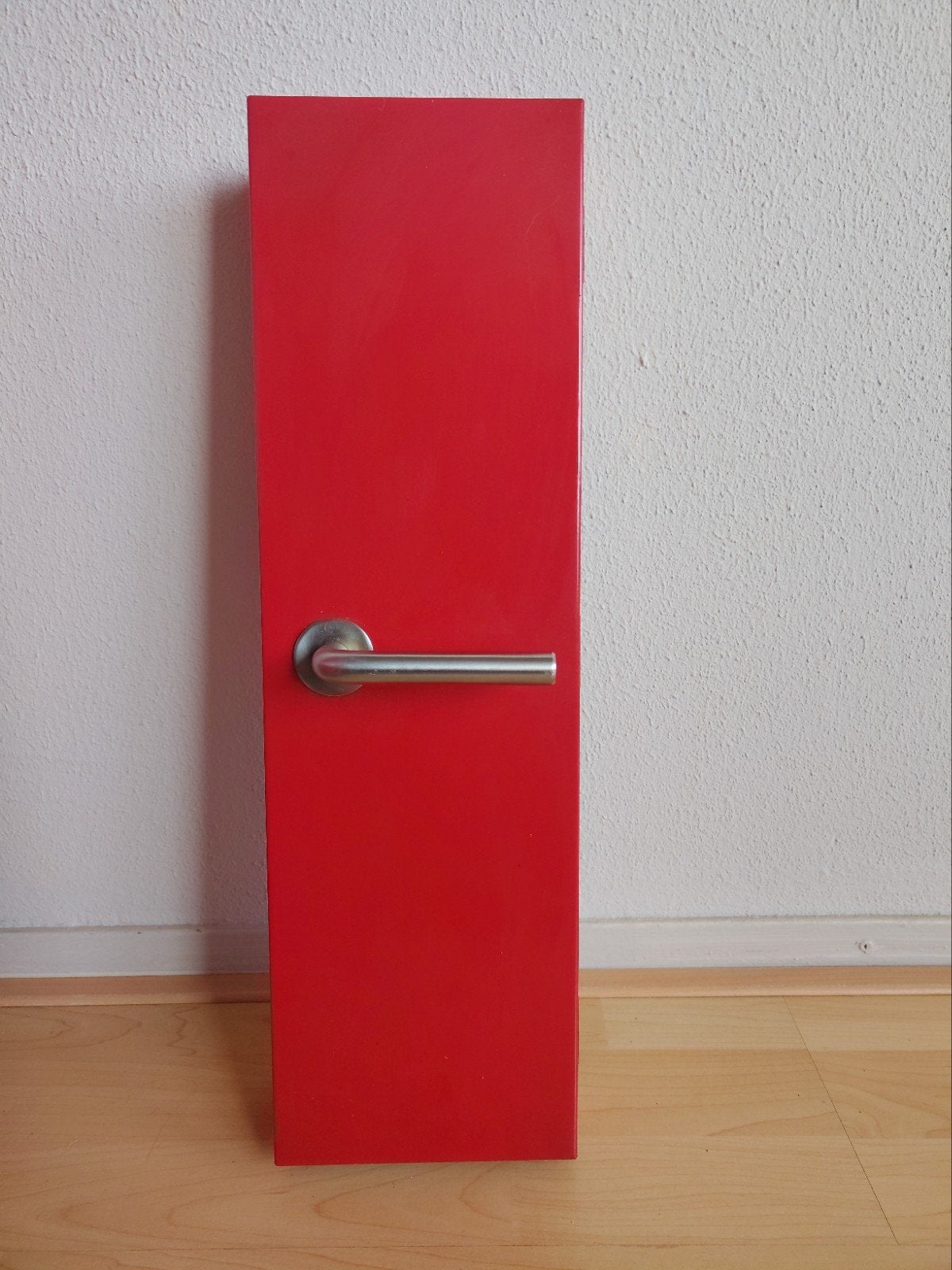 Rood metalen sleutelkastje met klink, Ophalen of Verzenden, Gebruikt, Rood, Metaal