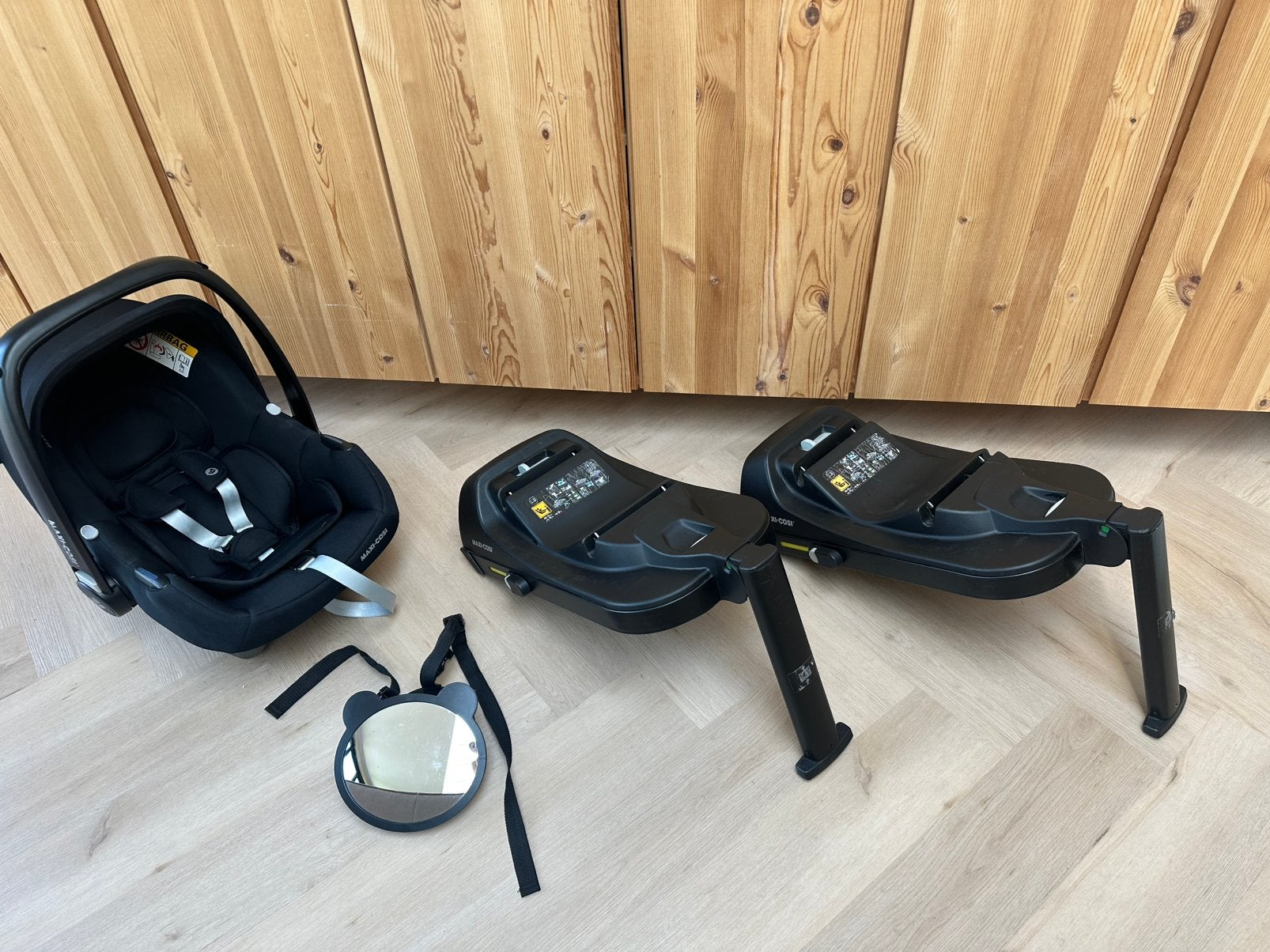 Maxi cosi cabriofix i size + 2 isofix base, Ophalen, Zo goed als nieuw, Overige typen, Overige merken