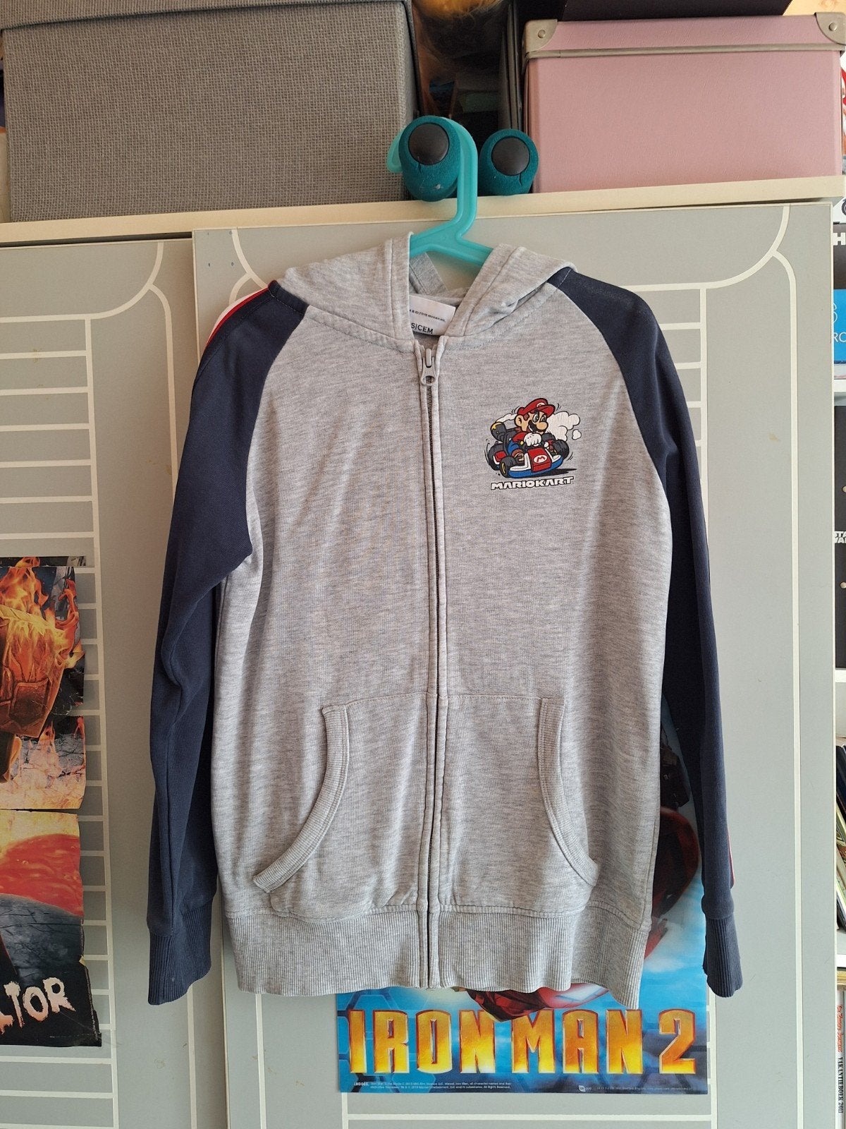 Mario Cart vestje mt 140, Super Mario, Trui of Vest, Ophalen of Verzenden, Zo goed als nieuw