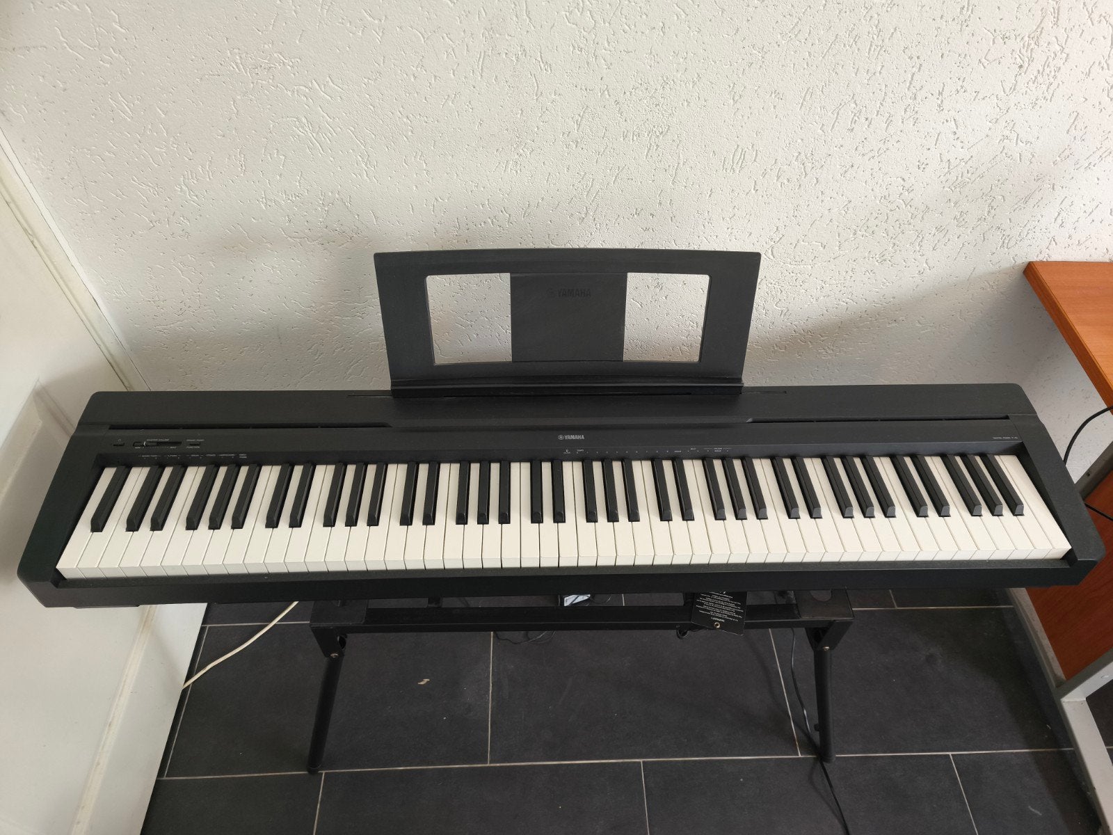 Yamaha P-45 Digital Piano with Stand & Pedal, Ophalen of Verzenden, Zo goed als nieuw, Zwart