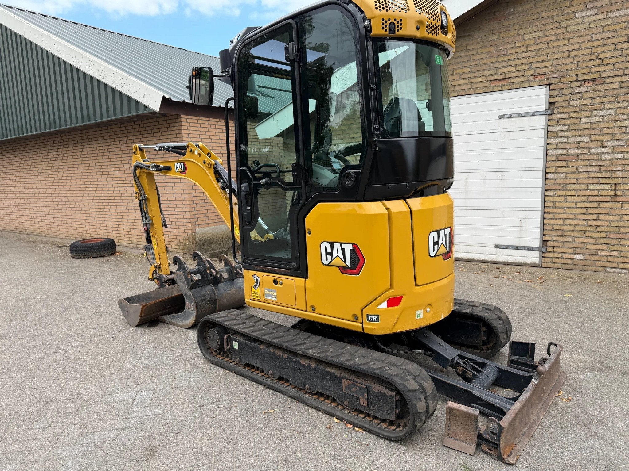 Caterpillar 302-05CR (bj 2022), Graafmachine