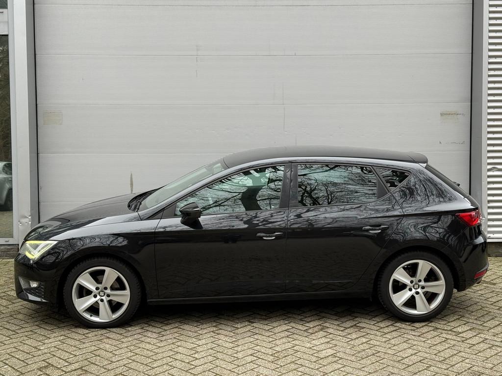 Seat Leon 2.0 TDI FR l Distr VV l Koppeling VV l Volledig on, Auto's, Voorwielaandrijving, Euro 5, Gebruikt, Zwart