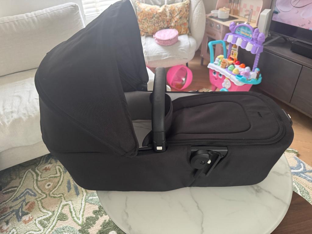 Joolz Aer/Aer+ cot in perfect condition (Black), Kinderen en Baby's, Kinderwagens en Combinaties, Ophalen, Zo goed als nieuw, Kinderwagen