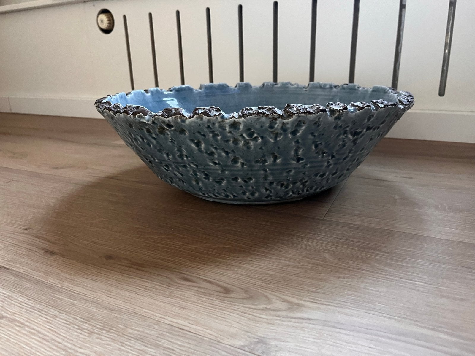 Grote blauwe aardewerken schaal - Landelijk / Brocante, Ophalen