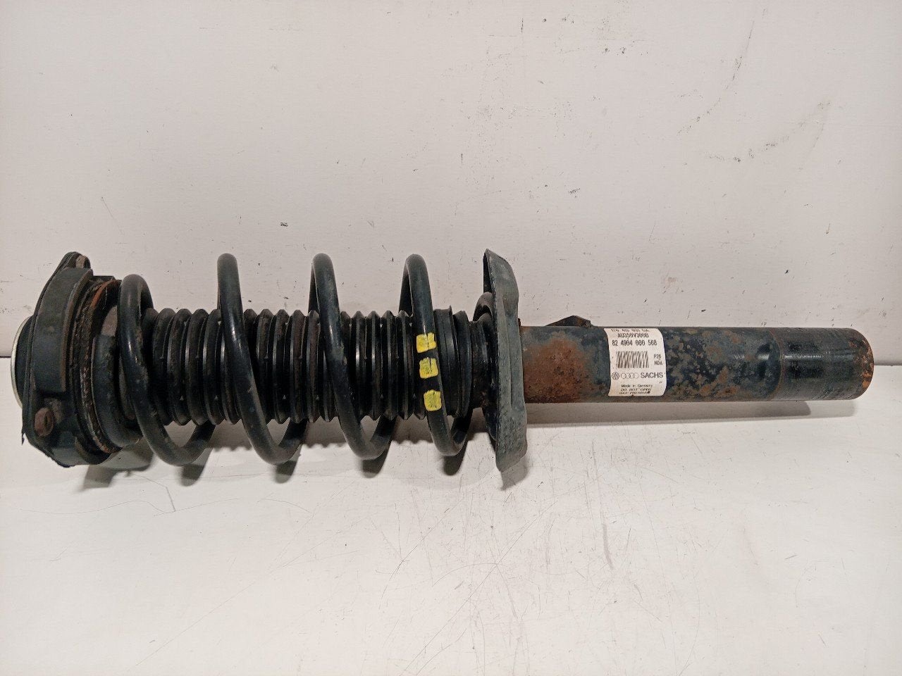 Veerpoot rechts voor Audi A3, Onderdelen@venauto.nl, Van der Ven Autorecycling B.V., Gebruikt, Ettenseweg 76, 4706 PB Roosendaal, The Netherlands
