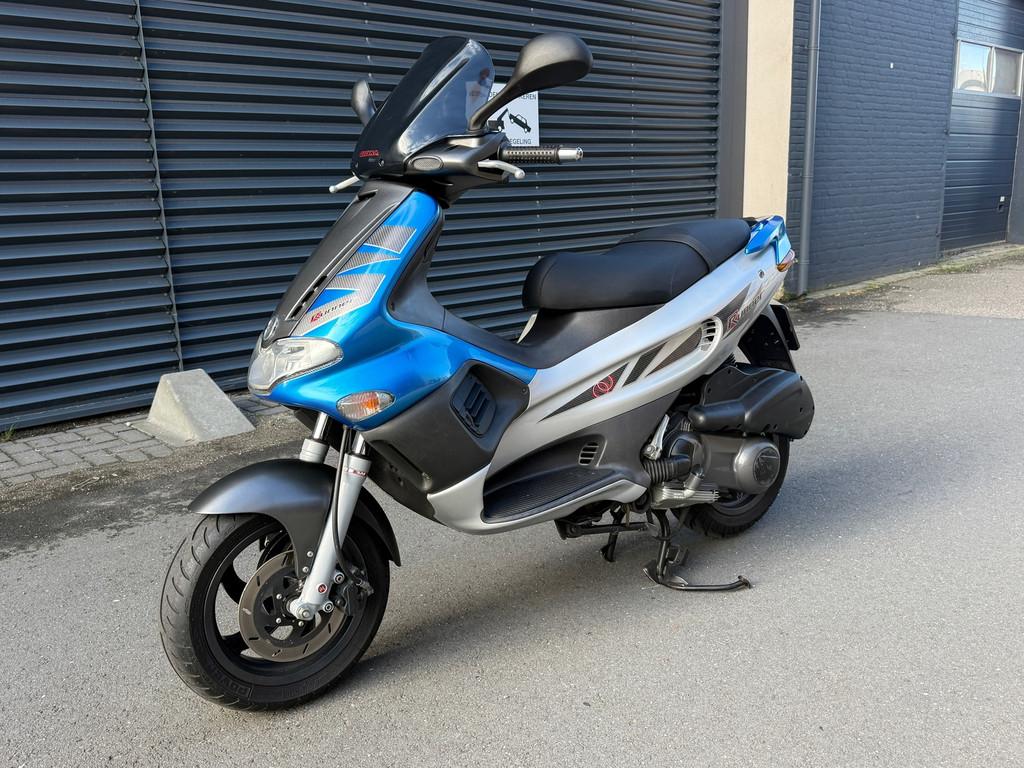 Gilera Scooter Runner 200 VXR Led Verlichting, Motoren, 198 cc, Scooter, Bedrijf, Gilera