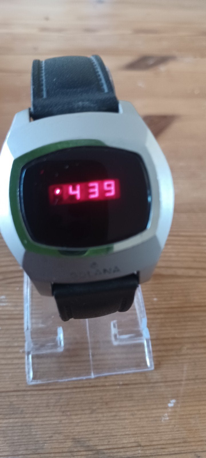 Swiss Golana LED Horloge - Jaren 70, Sieraden, Tassen en Uiterlijk, Overige merken, Staal, Polshorloge, Ophalen of Verzenden