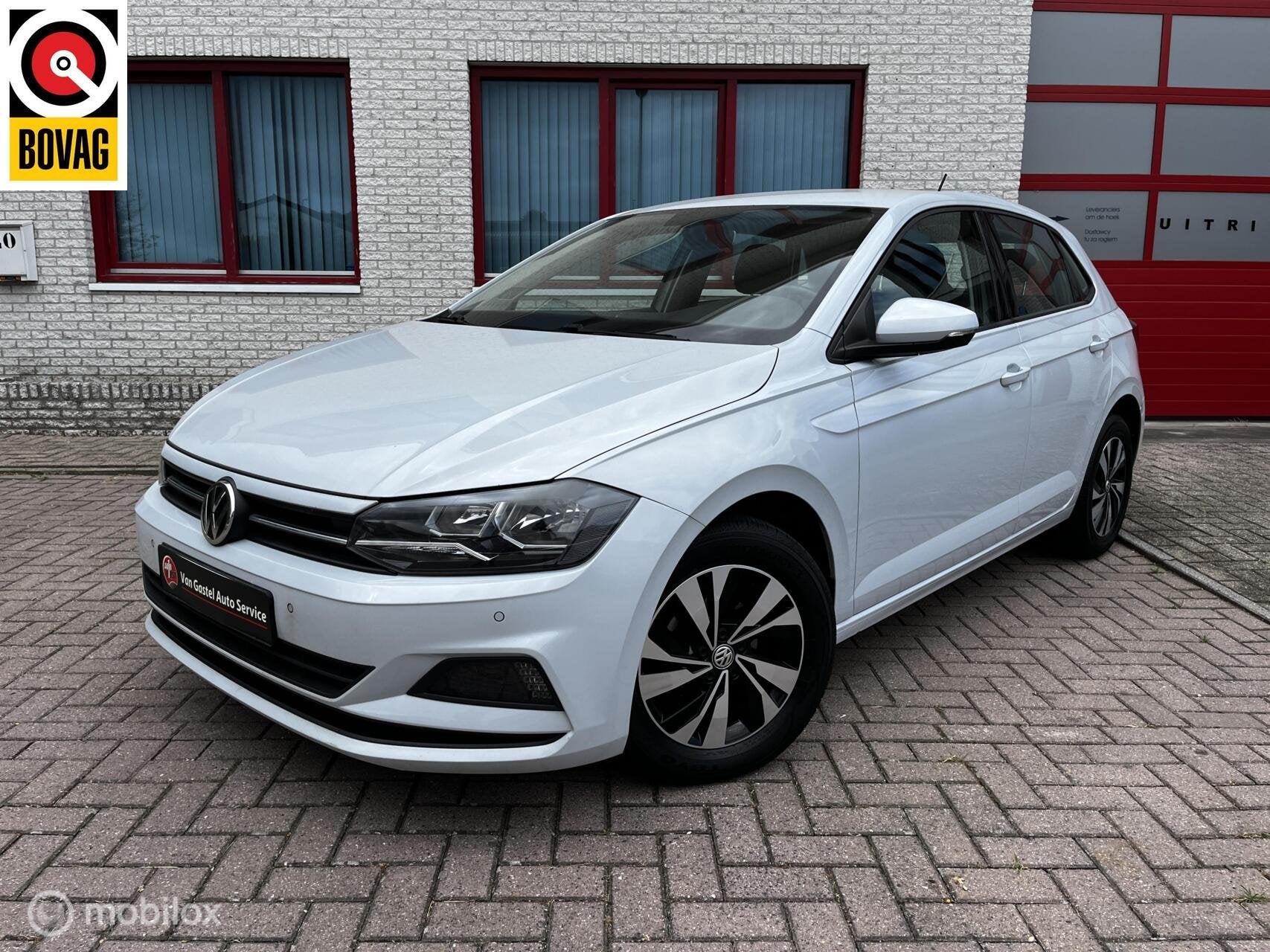 Volkswagen Polo 1.0i CRUISE / NAVI / PDC, 1005 kg, Stof, Gebruikt, Lichtsensor