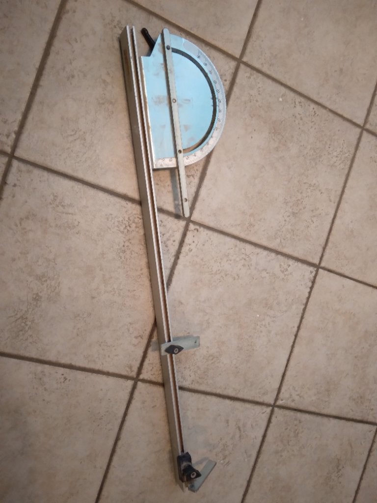 Protool GRP-AG-2 verstekmeter cirkelzaag, Ophalen, Gebruikt, Cirkelzaag, 30 tot 70 mm