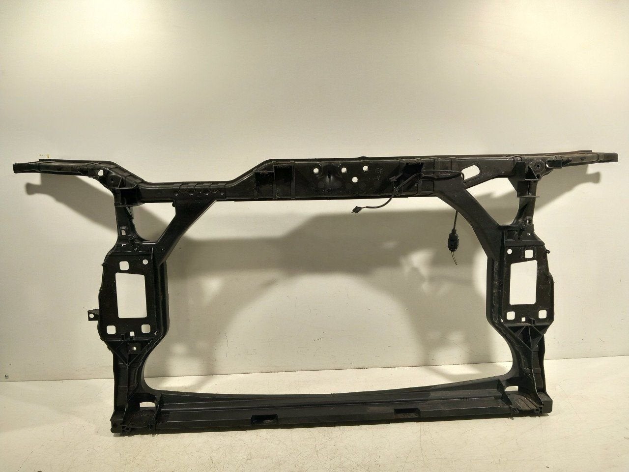 Voorfront Audi A4, Onderdelen@venauto.nl, Van der Ven Autorecycling B.V., Gebruikt, Ettenseweg 76, 4706 PB Roosendaal, The Netherlands