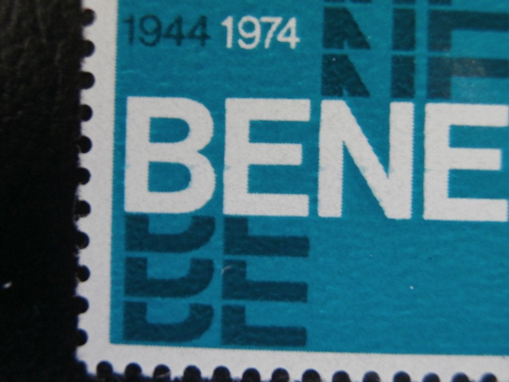 NL 1974; NIEUWE PLAATFOUT NVPHNR 1055 LEES, Verzenden, Na 1940, Postfris
