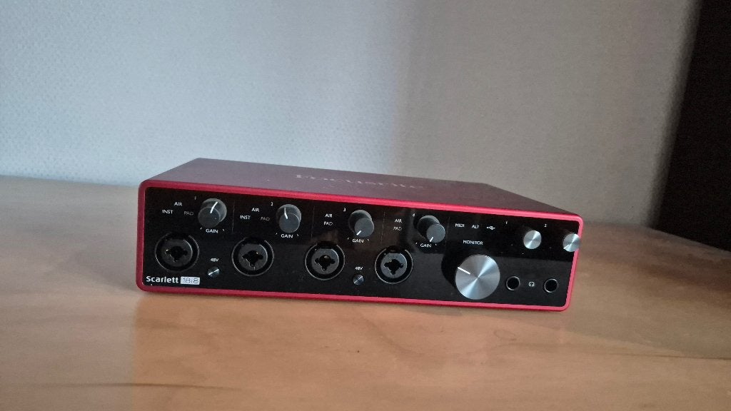Focusrite Scarlett 18i8 MK3, Ophalen of Verzenden, Zo goed als nieuw, Extern, Focusrite