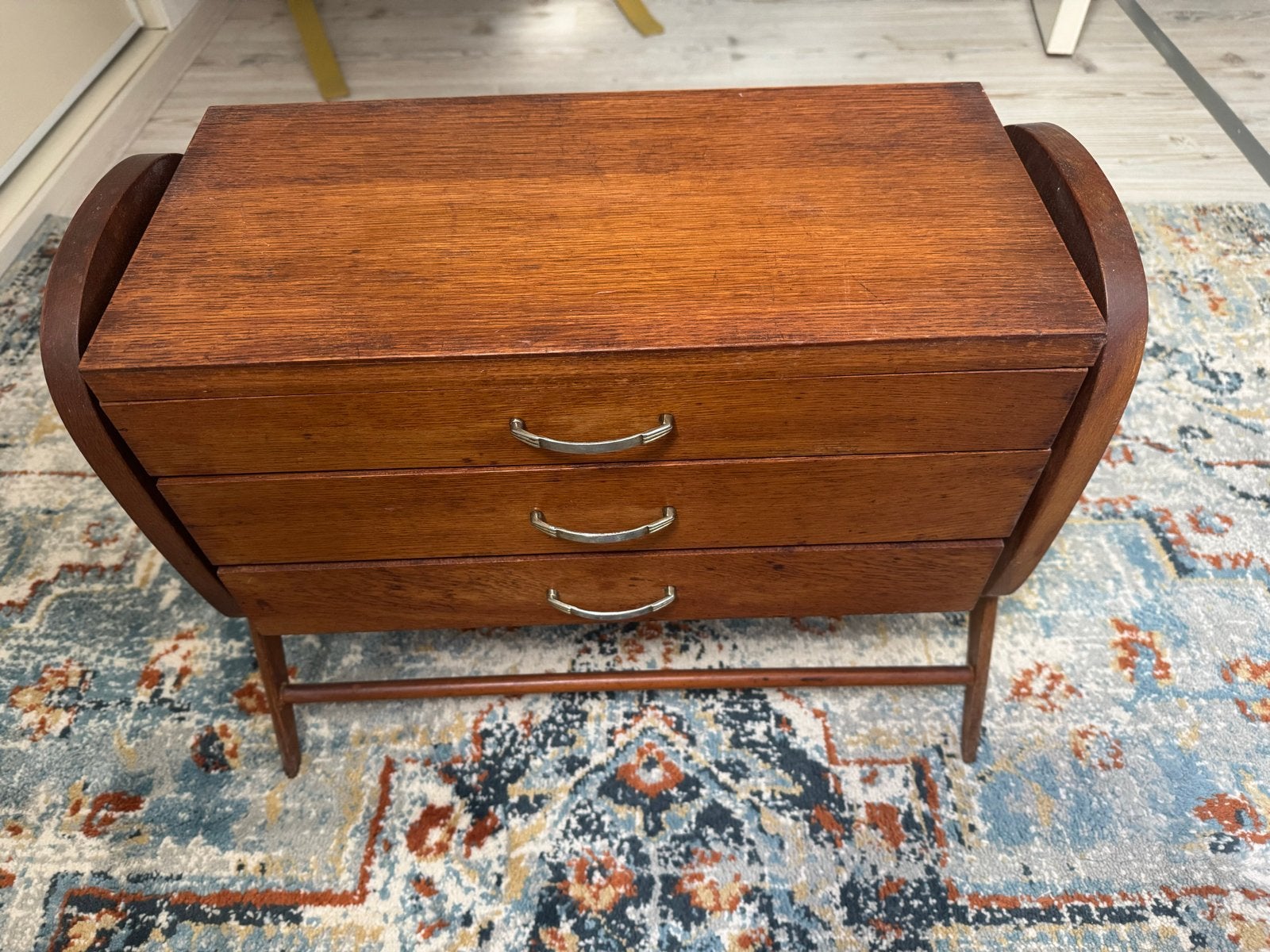 antiek/retro houten naaikastje/kistje/doos met 3 lades, Ophalen