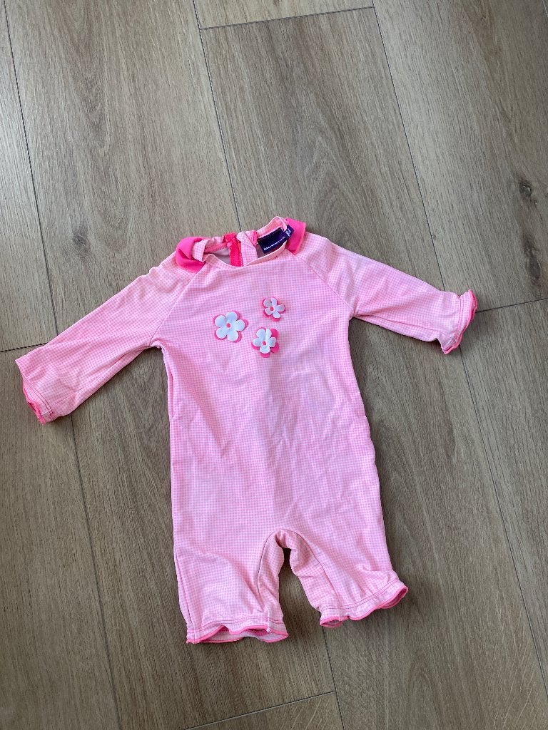 Zwempakje meisje maat 80., Kinderen en Baby's, Babykleding | Baby-zwemkleding, Gebruikt, Meisje, Badpak, Ophalen of Verzenden