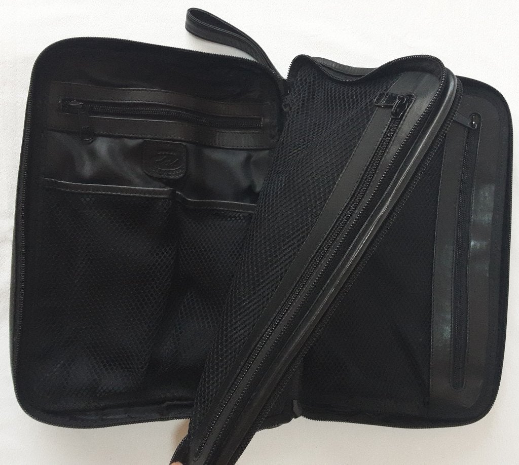 Dal Derek Alexander lederen reis etui, Verzenden, Overige merken, 30 tot 45 cm