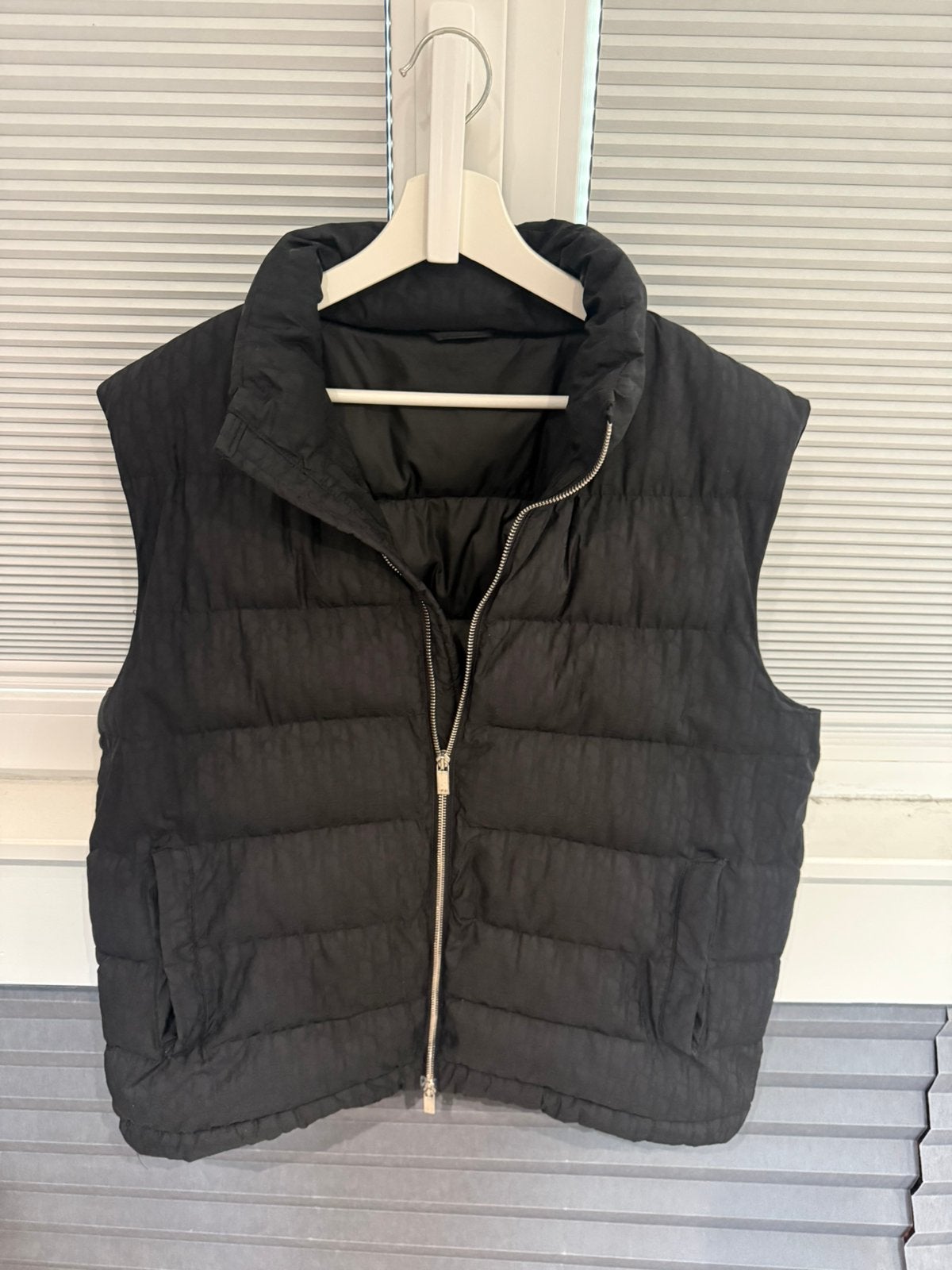 Dior bodywarmer, Ophalen of Verzenden, Zo goed als nieuw, Maat 48/50 (M), Zwart