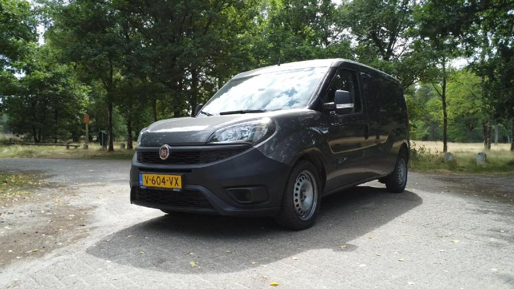 Fiat Doblo Maxi 1.6 MJ 105pk L2H1 2019 Airco Cruise control, Euro 6, 1600 cc, Particulier, Zilver of Grijs