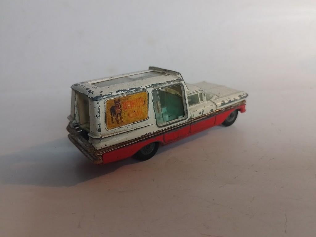 Chevrolet Impala Corgi Toys, sloopauto 1:43, Ophalen of Verzenden, Gebruikt, Auto, Corgi