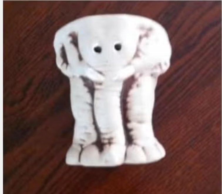 Bloempotje Decoratie Olifant aardewerk beige, Ophalen of Verzenden, Zo goed als nieuw, Overige vormen, Aardewerk