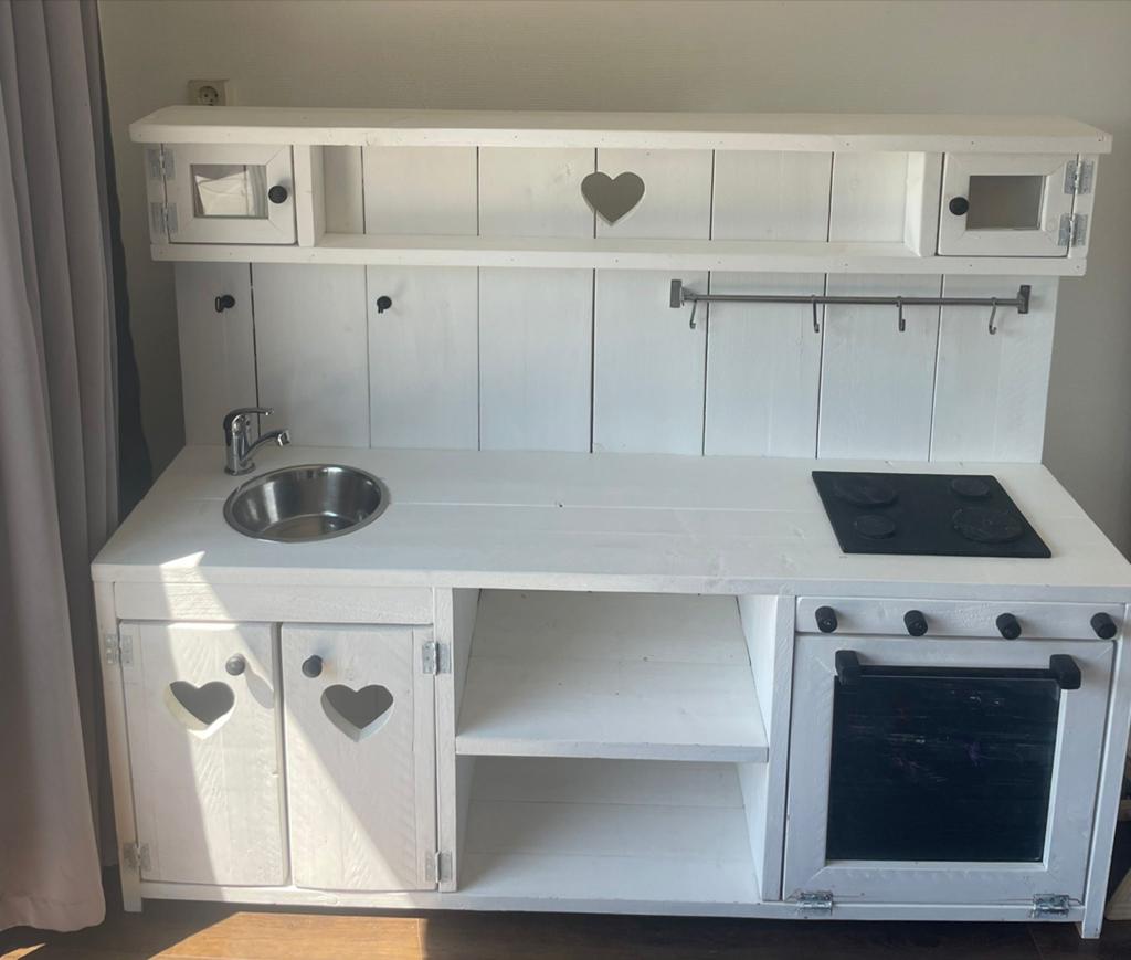 Houten speelkeuken compleet met veel heel accessoires, Kinderen en Baby's, Speelgoed | Speelkeukens, Ophalen, Gebruikt, Hout, Speelkeuken