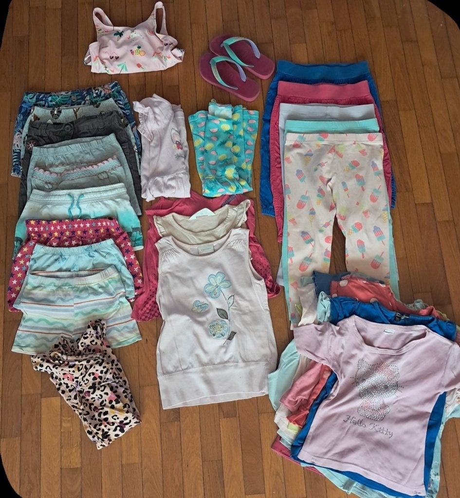 Kleurrijk zomer kledingpakket meisje 110 116, Ophalen of Verzenden, Gebruikt, Maat 110