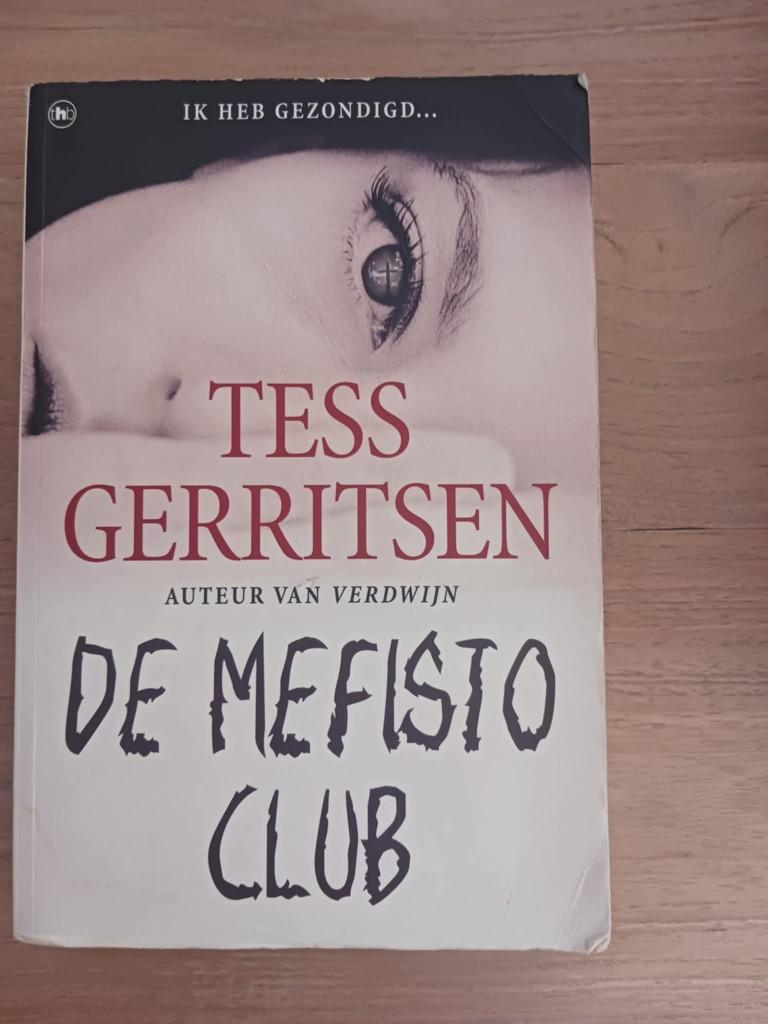 De mefisto club, Gelezen, Tess Gerritsen, Ophalen of Verzenden, Nederland