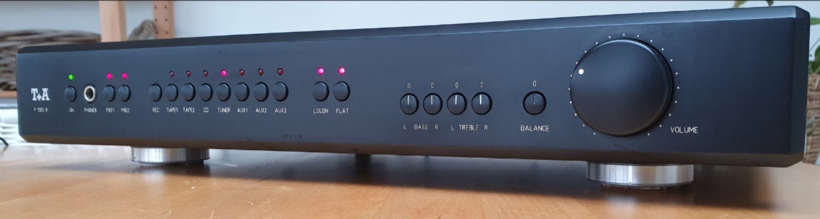 T+A high end pre amp P1200R, black, TOP conditie, garantie, Overige merken, Gebruikt, Ophalen of Verzenden, T+A