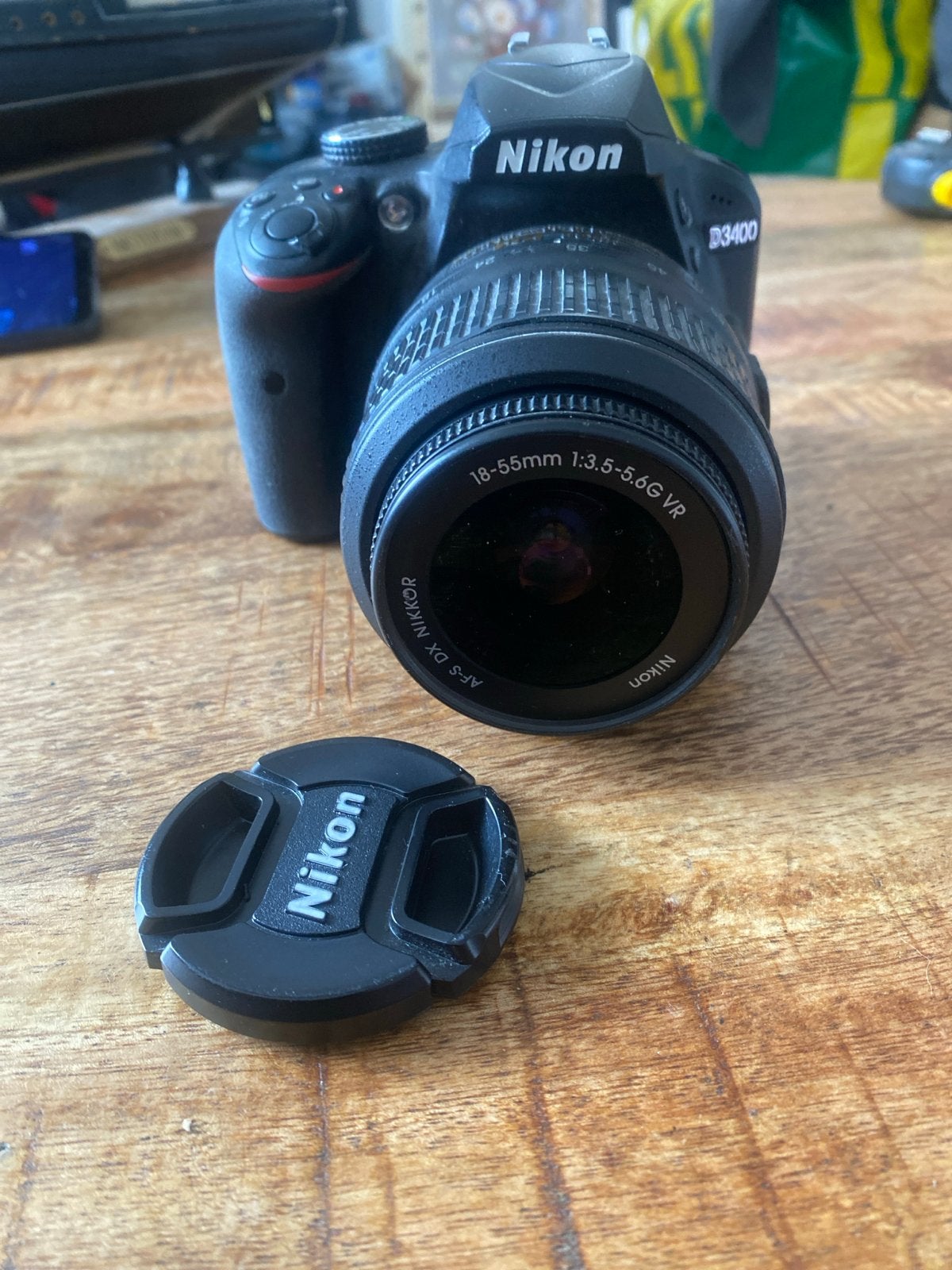 Nikon D3400 spiegelreflexcamera met 18-55mm lens, Spiegelreflex, Beeldstabilisatie, Ophalen of Verzenden, Zo goed als nieuw