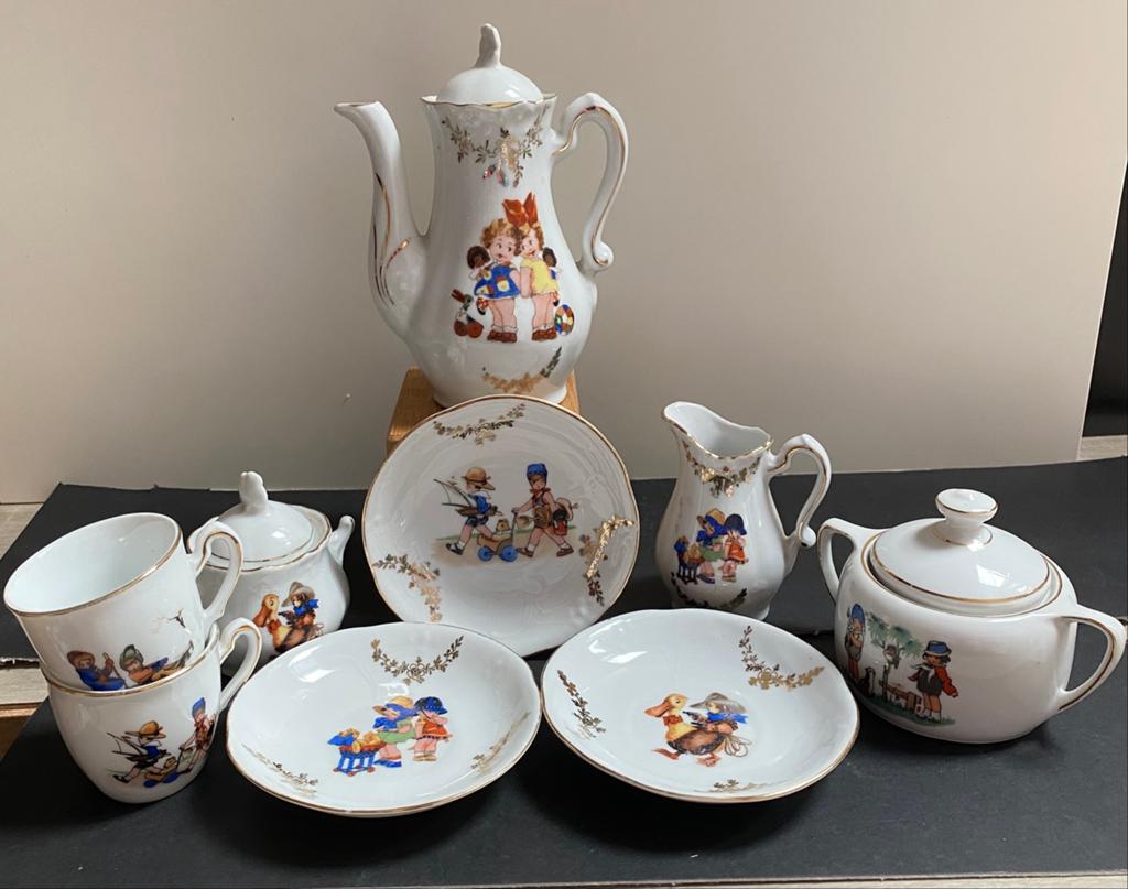 Antiek Kinderservies onderdelen, Antiek en Kunst, Antiek | Servies compleet, Ophalen of Verzenden