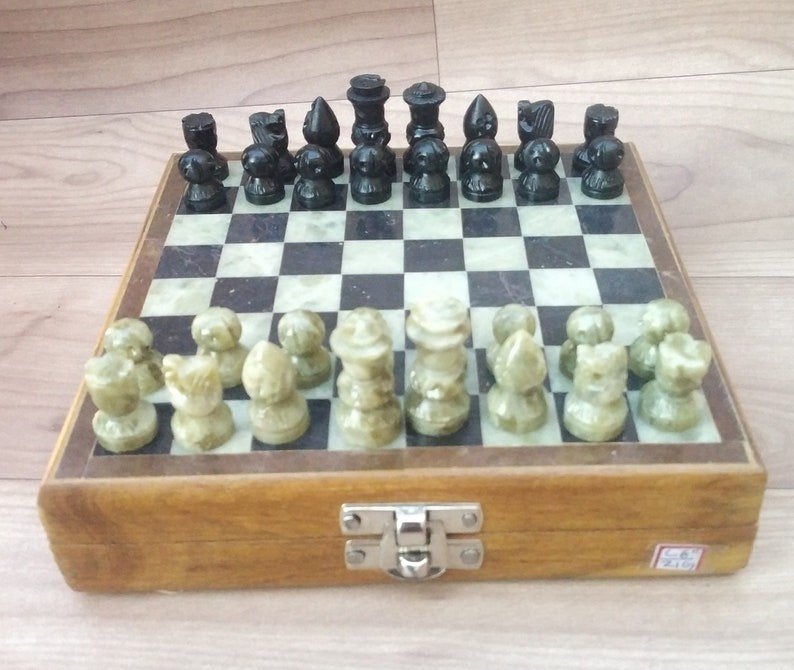 schaak spel hand gemaakt  stenen spel, Ophalen of Verzenden, Zo goed als nieuw