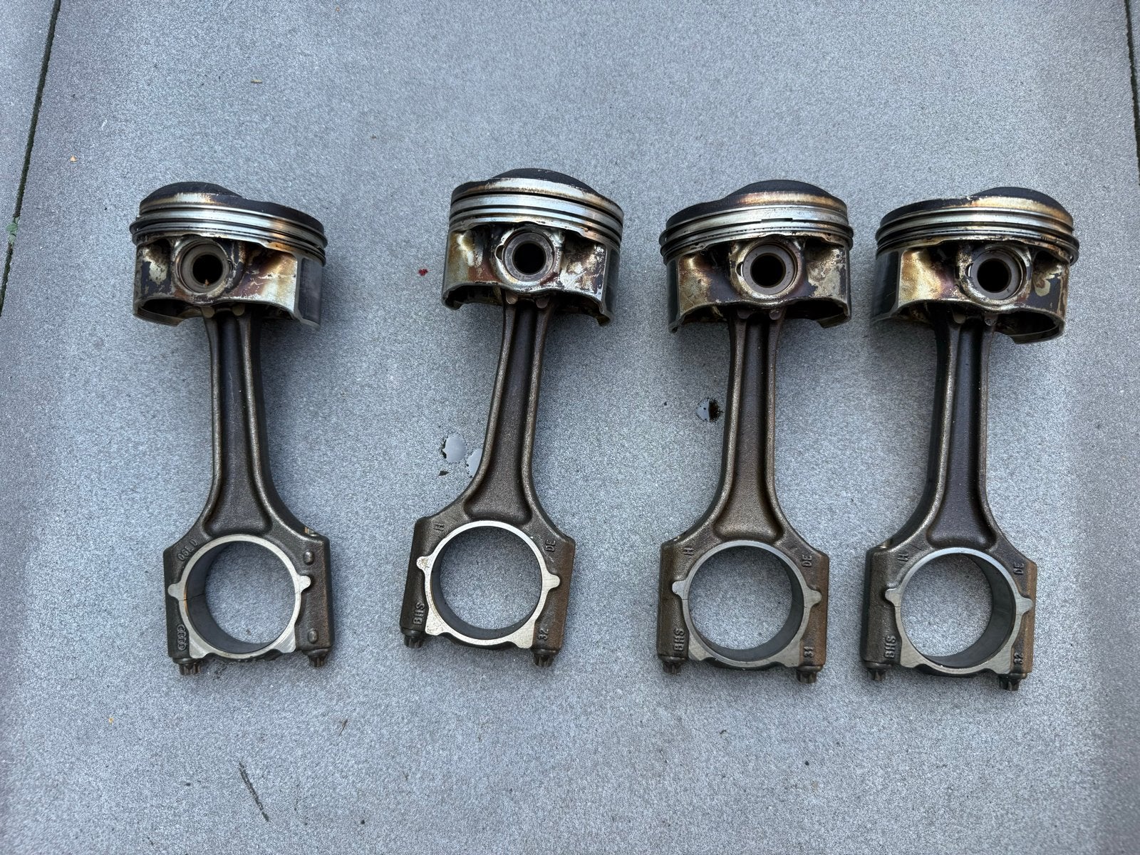4x Zuigers Audi Motorcode CJE, Ophalen, Gebruikt, Audi