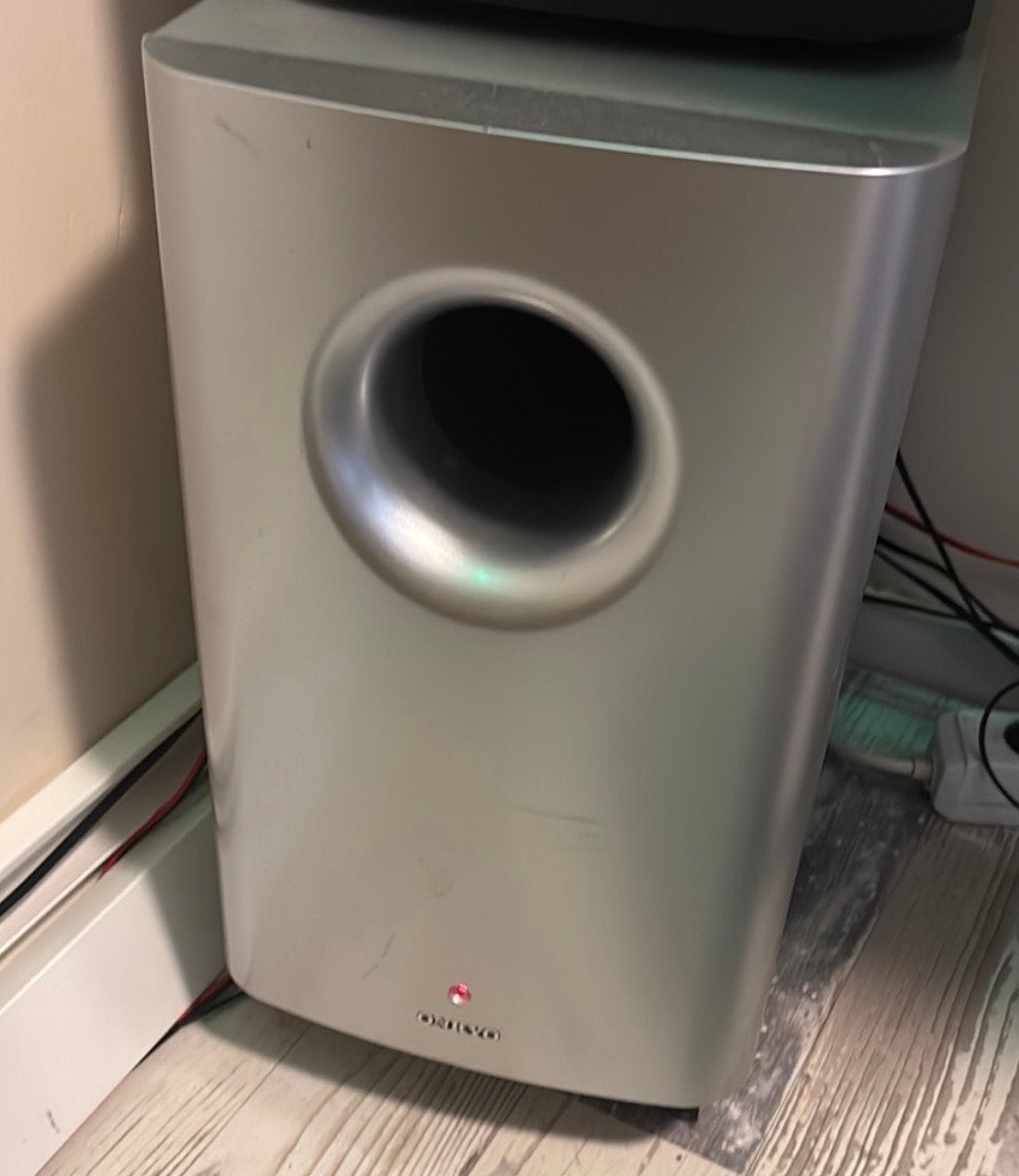 Onkyo Subwoofer - Krachtige Bass voor Thuisbioscoop