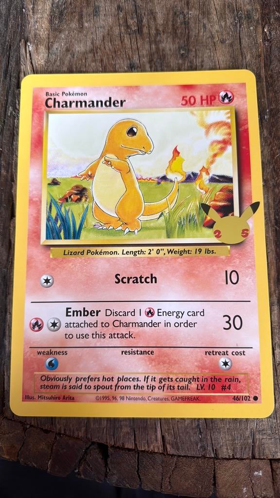 XXL Charmander 46/102 oversized pokemonkaart, Ophalen of Verzenden, Zo goed als nieuw