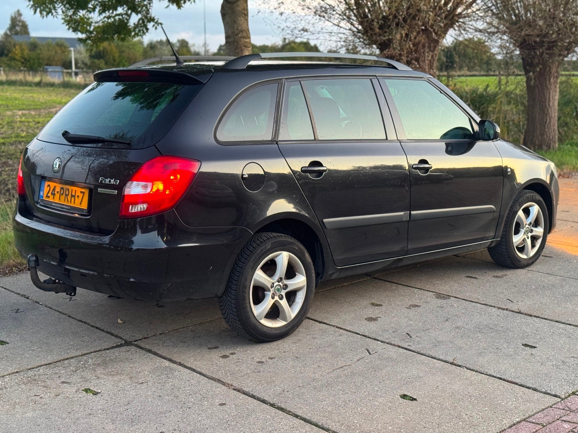 Skoda Fabia Combi 1.2 TDI Greenline CLIMA|CRUISE|PDC|TREKHAA, Auto's, Voorwielaandrijving, Euro 5, Zwart, 1199 cc