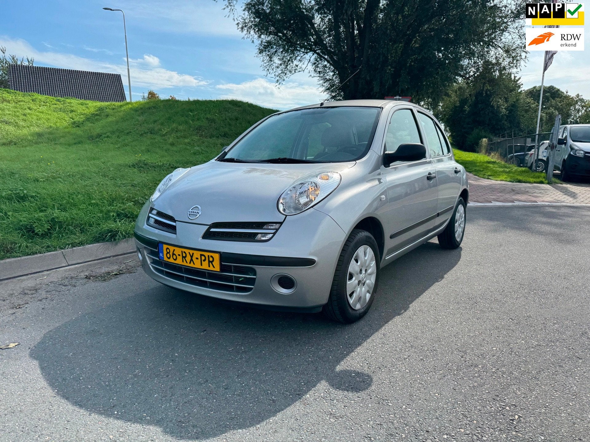 Nissan Micra 1.2 Otazu Automaat Airco Trekhaak NAP, Auto's, 15 km/l, 4 cilinders, Origineel Nederlands, 1240 cc