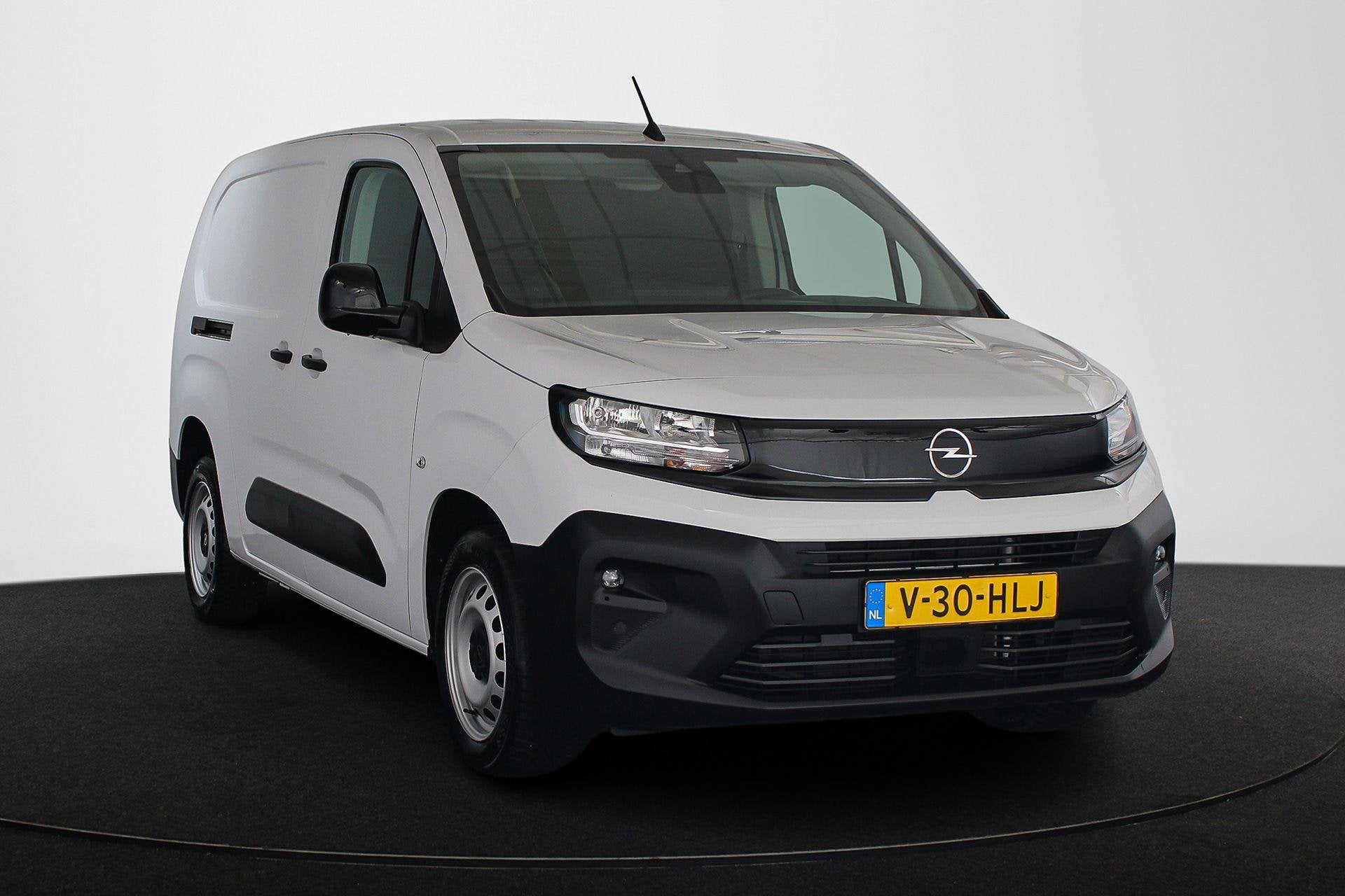 Opel Combo 1.5 BlueHDi 100 S&S L2 Apple CarPlay Stoel-Stuur-, Voorwielaandrijving, Stof, Euro 6, 4 cilinders