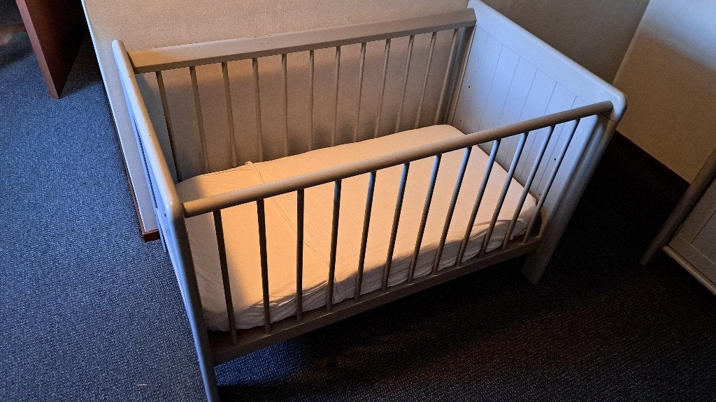 ledikantje, Kinderen en Baby's, Babywiegjes en Ledikanten, Ophalen, Gebruikt, Ledikant