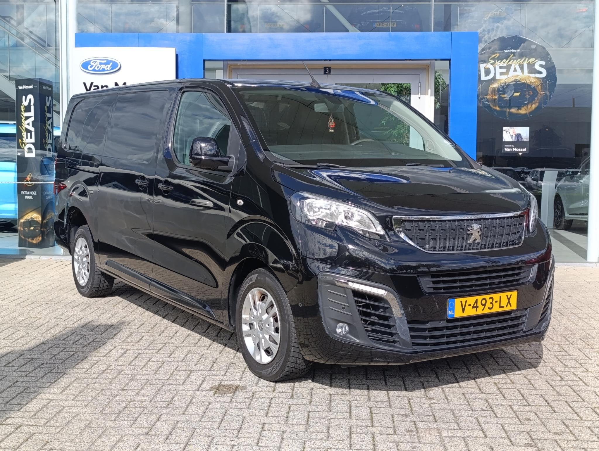 Peugeot Expert 231L 2.0 BlueHDI 180 Premium Pack | Navigatie, Stof, Gebruikt, 4 cilinders, Met garantie (alle)