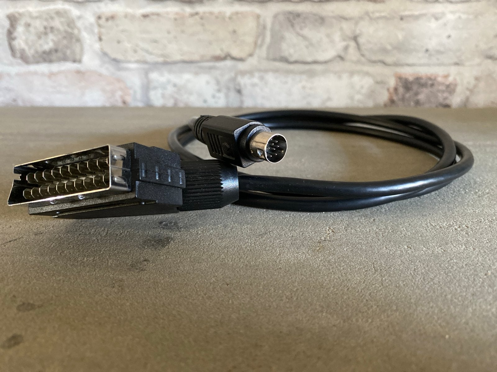 Scart naar S-Video kabel, Ophalen of Verzenden, Gebruikt, Minder dan 2 meter, Scartkabel