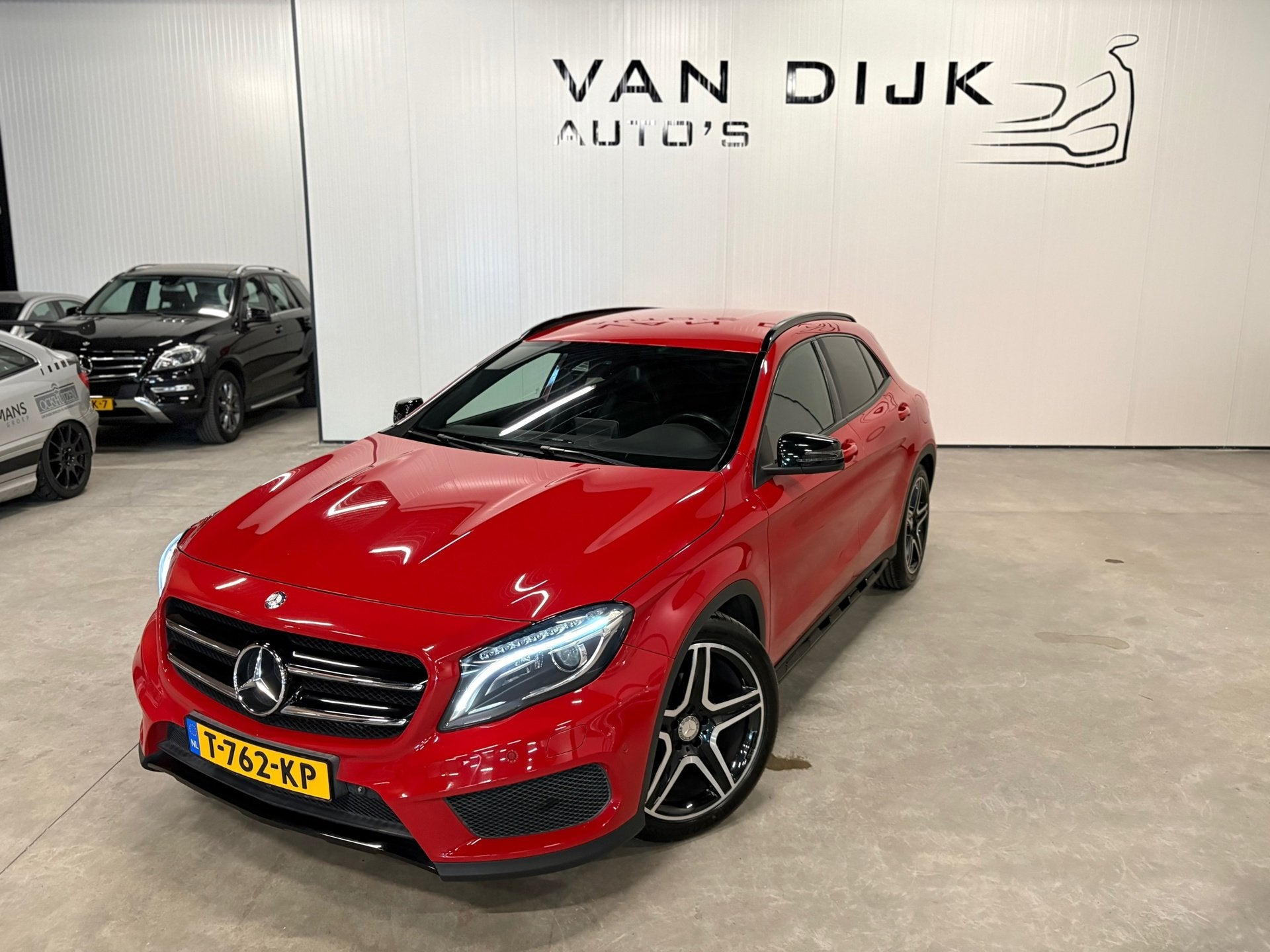 Mercedes-Benz GLA-klasse 200 AMG Automaat Camera Navi, Auto's, Gebruikt, Zwart, Bedrijf, 1335 kg