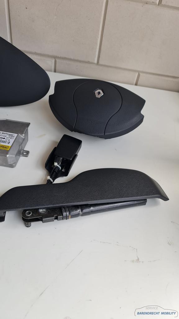Renault Twingo II 2 airbagset airbag set stuur dashboard gor, Renault Group, Gebruikt, Contact.group@renault.com, Renault