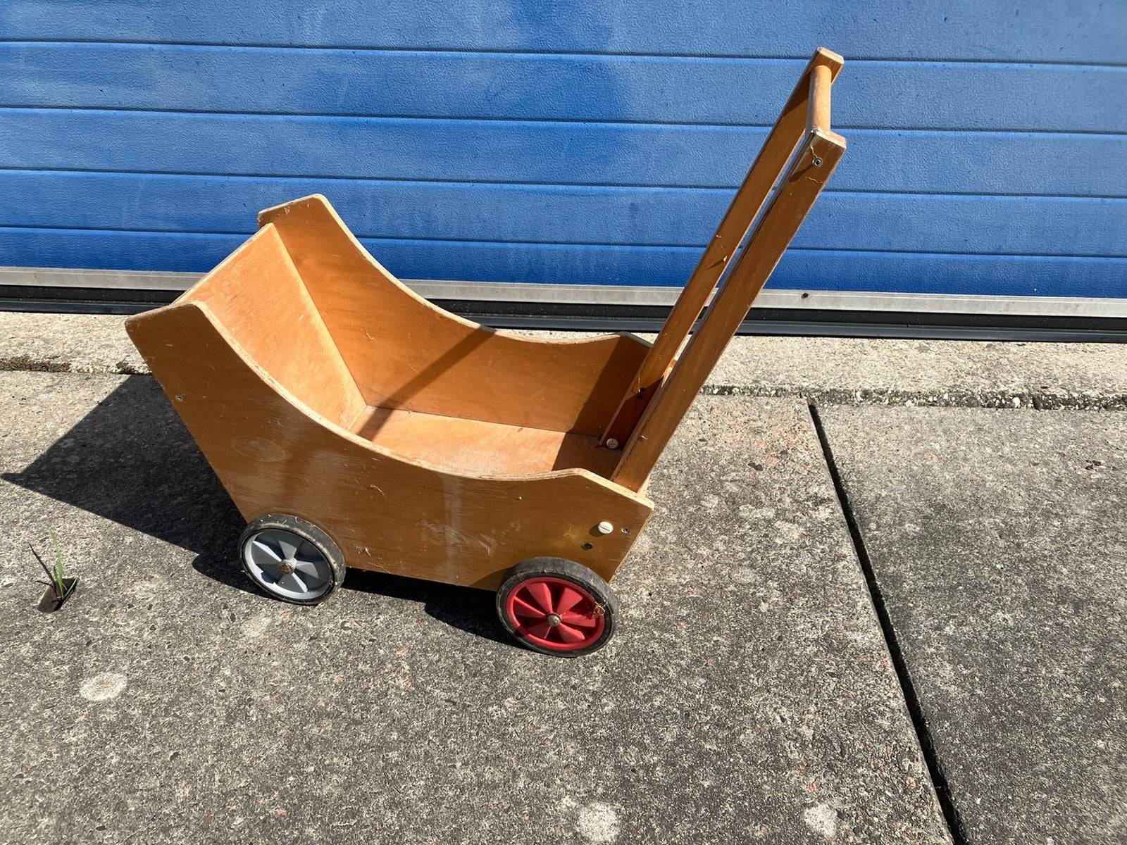 Vintage poppenwagen voor peuters, Ophalen, Zo goed als nieuw