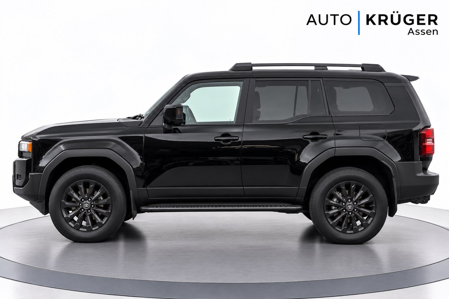 Toyota Landcruiser 2.8 D-4D Professional LEER/PANO/JBL/BTW, Auto's, Automaat, Dealer onderhouden, 4 cilinders, Zwart