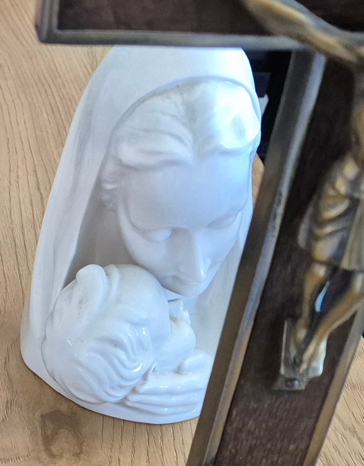 Maria met kind beeldje, Ophalen of Verzenden